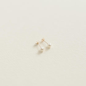 yoriko mitsuhashi あこやパールピアス 4.5mm