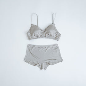 COCOONA SKINWEAR ホールドブラジャー