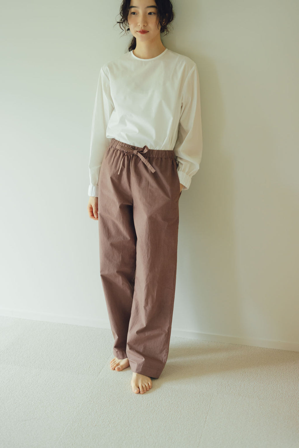 〈くらすこと別注〉miiThaaii チャンドラー イージーパンツ(別注カラー)