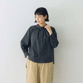 pot and tea 釦たくさん襟付きブラウス