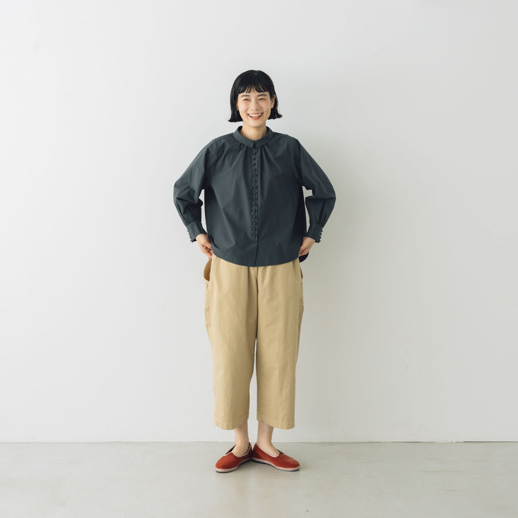 pot and tea 釦たくさん襟付きブラウス