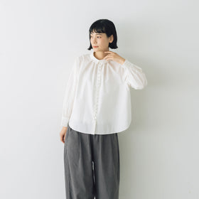 pot and tea 釦たくさん襟付きブラウス