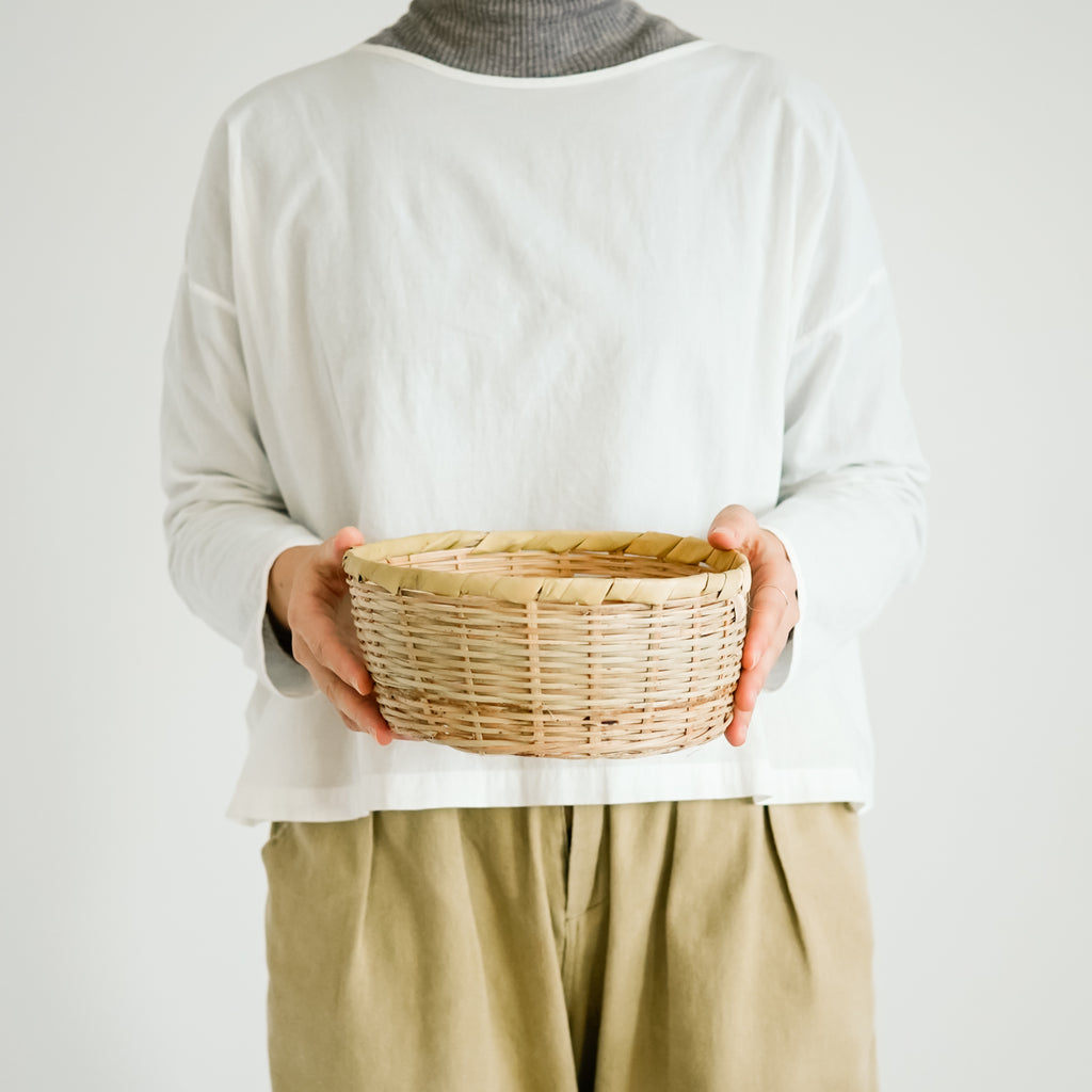 ルオー族のザル(小)