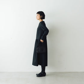 atelier naruse FORMAL クルミボタンワンピース