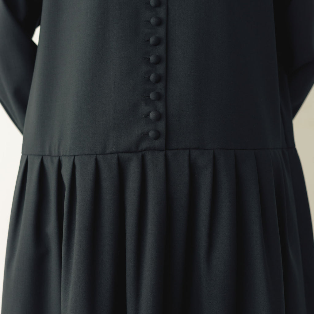 atelier naruse FORMAL クルミボタンワンピース