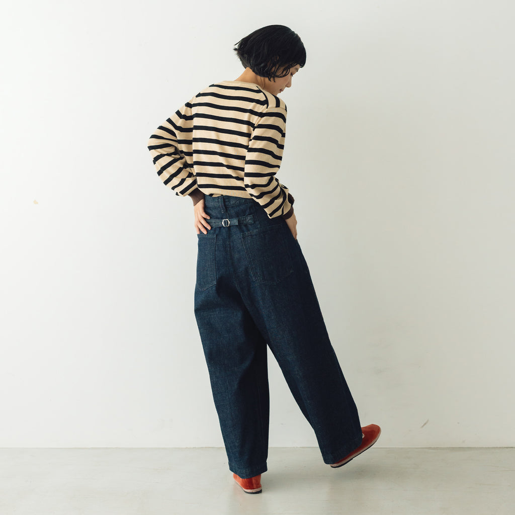 atelier naruse コットンデニム タックパンツ