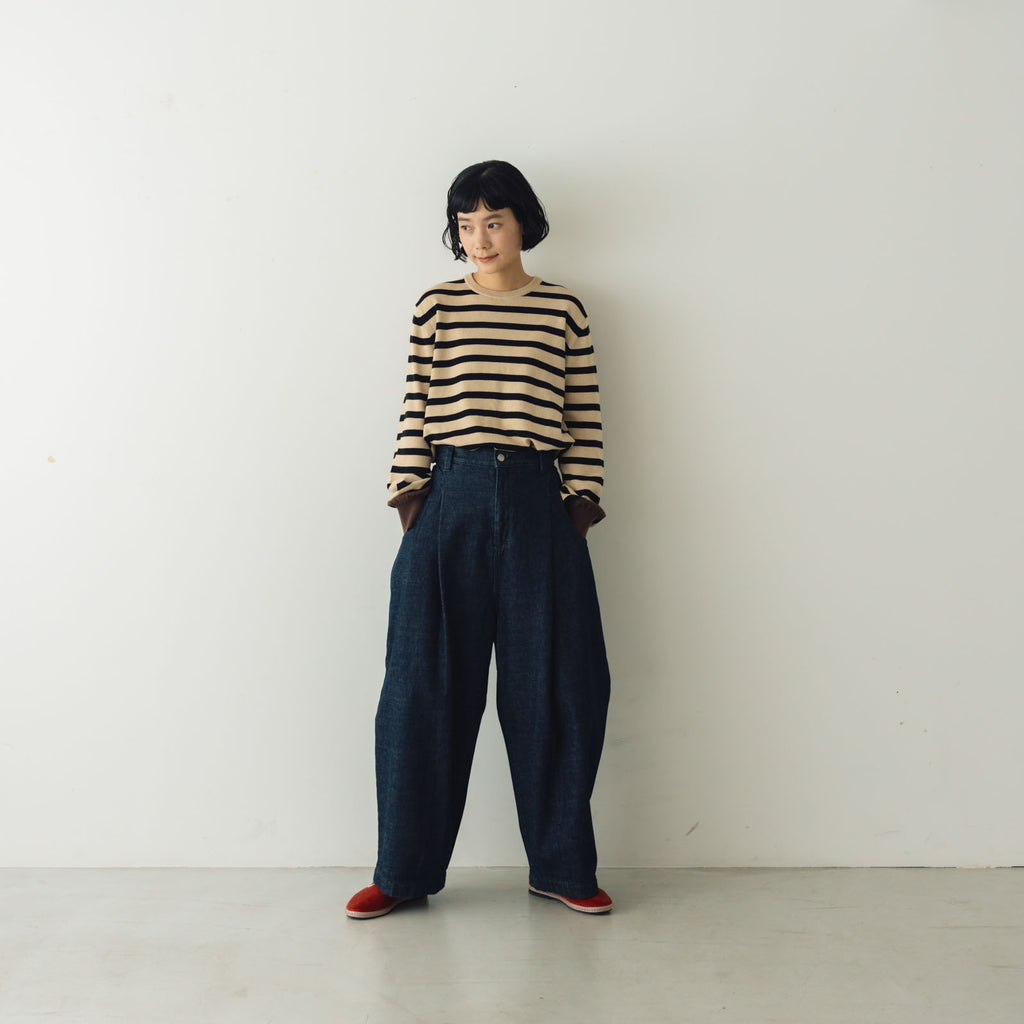 atelier naruse コットンデニム タックパンツ