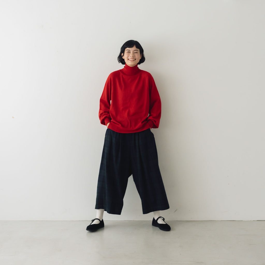 atelier naruse ウールタートルネックニット