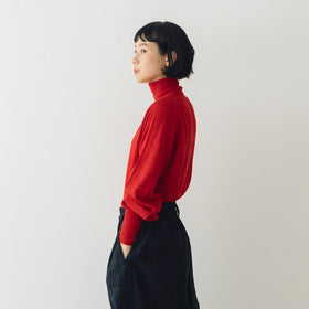 atelier naruse ウールタートルネックニット