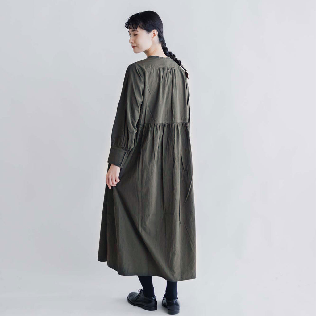 pot and tea ノーカラー ロングワンピース