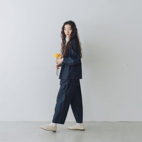 「わたしたちらしい、大人のかわいらしさ」ブラウス+サルエルパンツのセットアップ