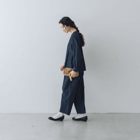 「わたしたちらしい、大人のかわいらしさ」ブラウス+サルエルパンツのセットアップ