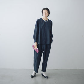 「わたしたちらしい、大人のかわいらしさ」ブラウス+サルエルパンツのセットアップ