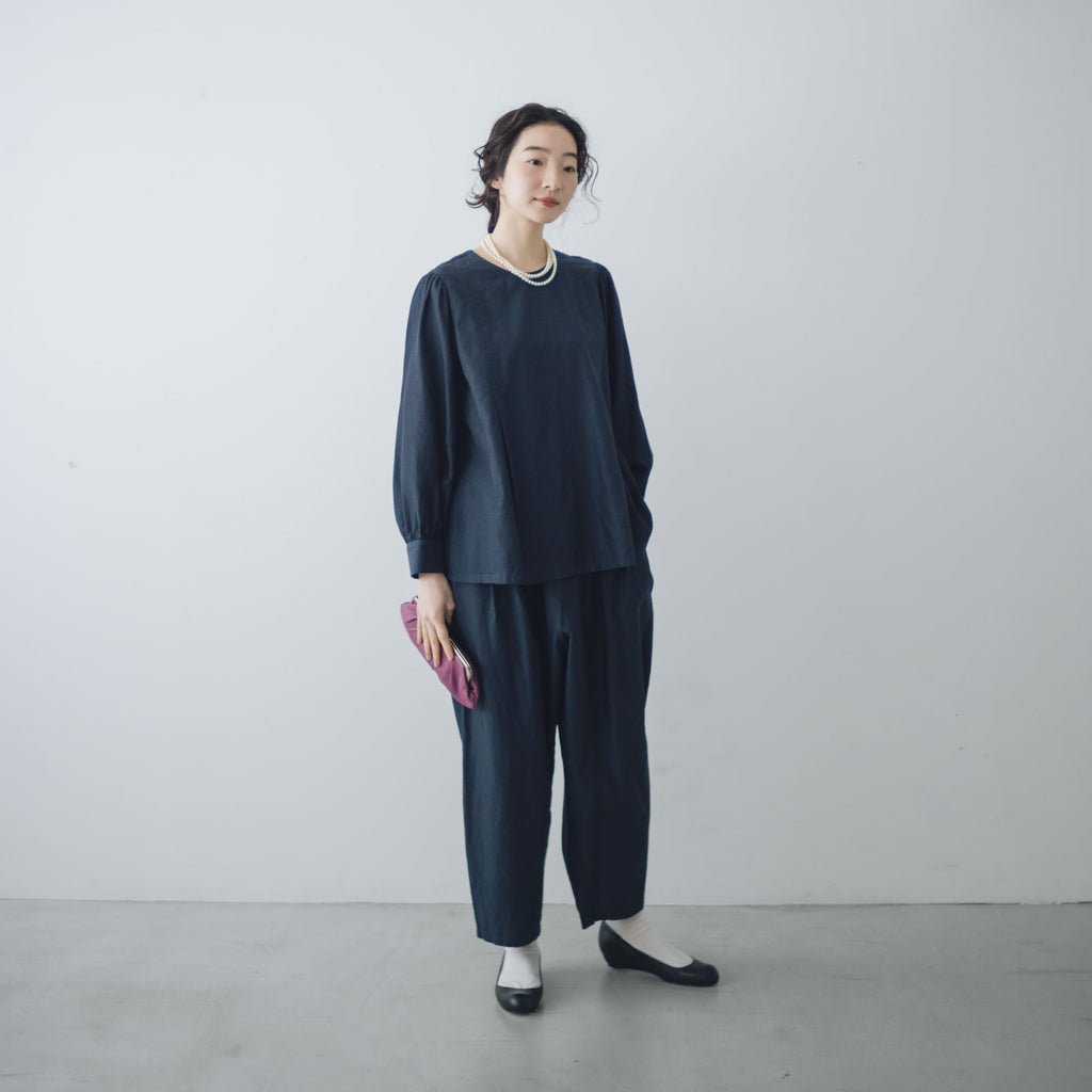 「わたしたちらしい、大人のかわいらしさ」ブラウス+サルエルパンツのセットアップ