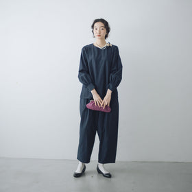 「わたしたちらしい、大人のかわいらしさ」ブラウス+サルエルパンツのセットアップ