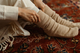 シルクふぁみりぃ アルパカ足湯ソックス ナチュラルベージュ