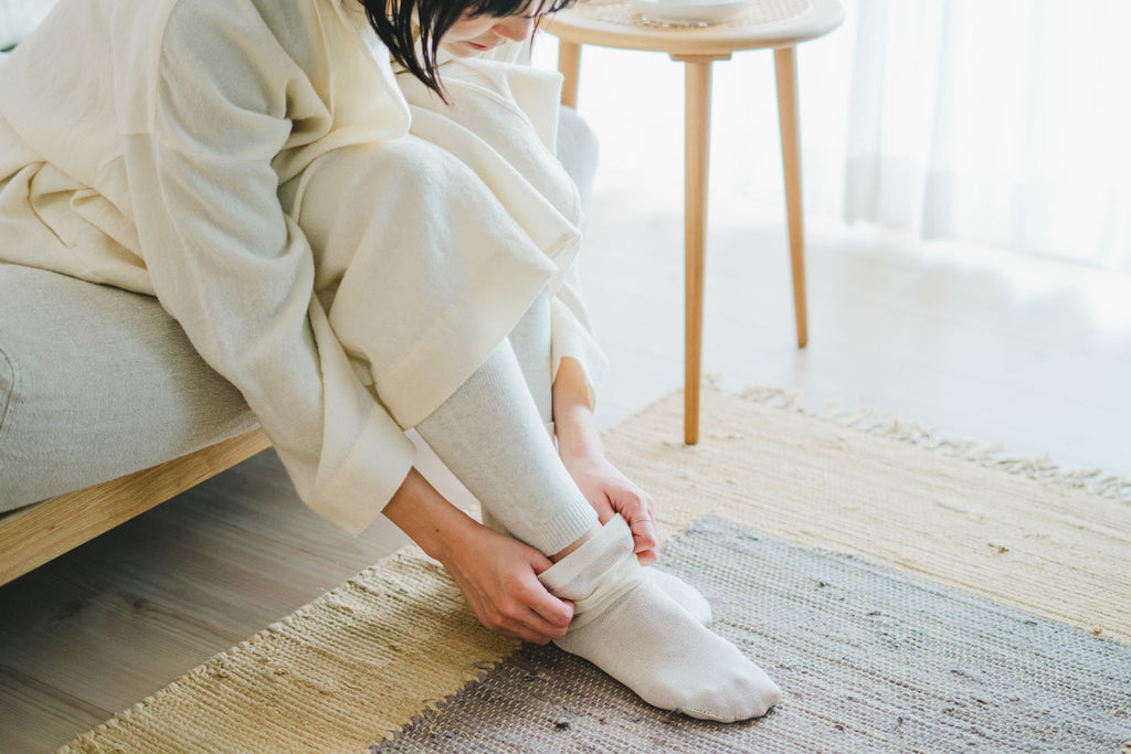 シルクふぁみりぃ 締め付けない絹100%靴下