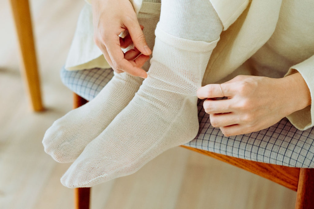シルクふぁみりぃ 締め付けない絹100%靴下