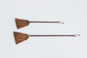 高田耕造商店 しゅろのやさしいほうき五玉 焼檜柄