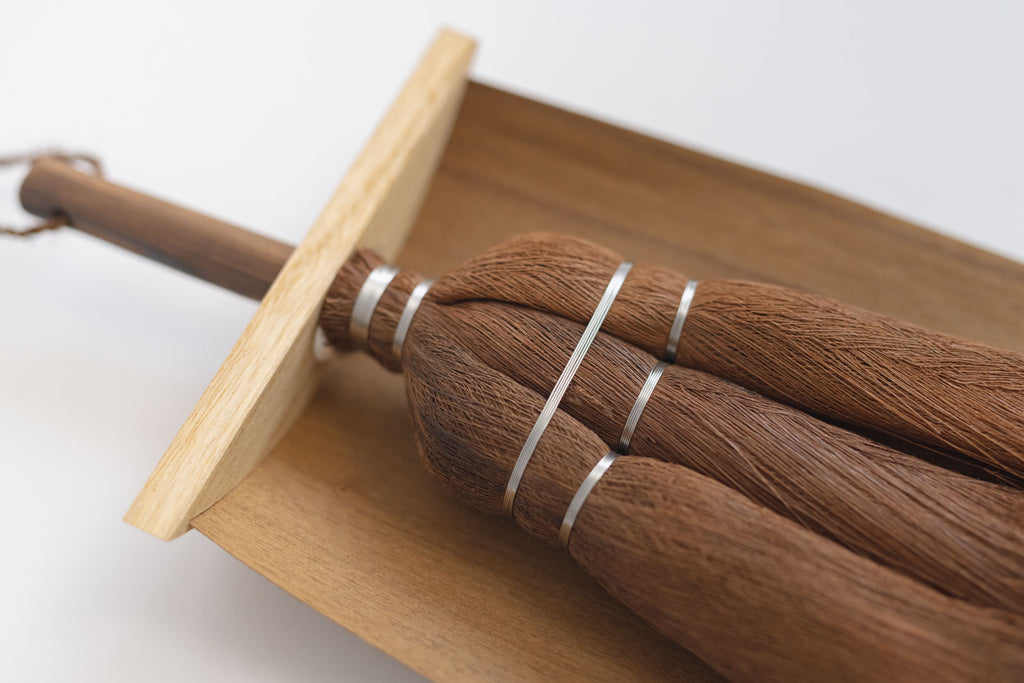 高田耕造商店 しゅろのやさしい小ぼうき 三玉 焼檜柄