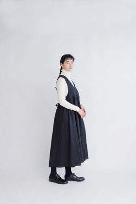 Alaris スクイードエプロンワンピース