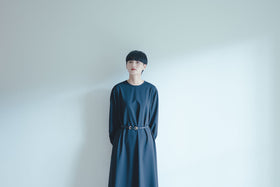 fruits of life ウールギャザーワンピース 黒色/ブラック