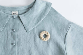 松田紗和 ブローチ ドーナツ