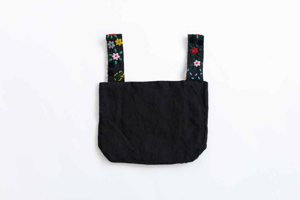 pot and tea 毛糸刺繍バッグ