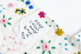 pot and tea 毛糸刺繍バッグ