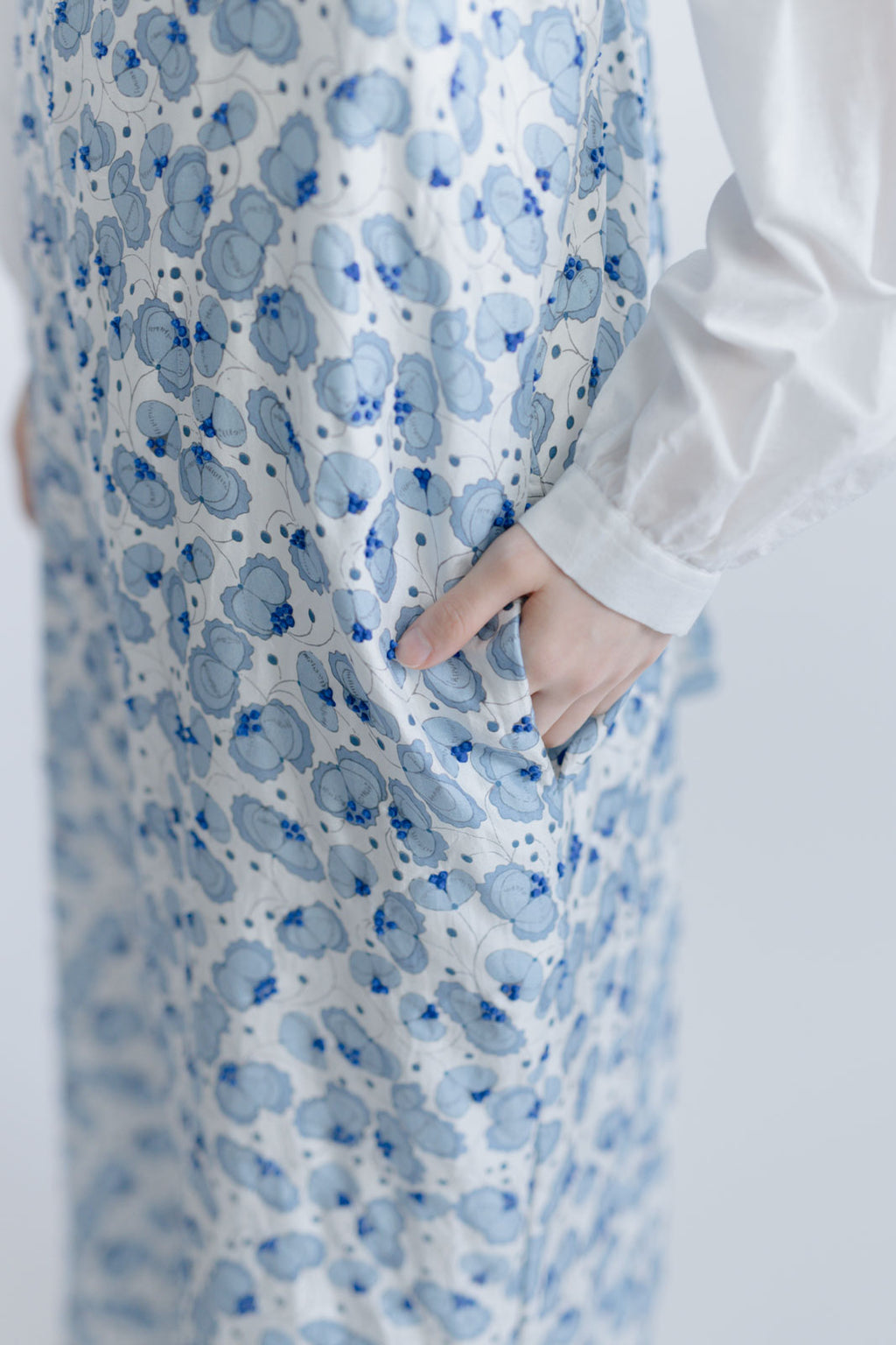 BUNON エンブロイダリーオーバーオール シルク ホワイト×ブルー