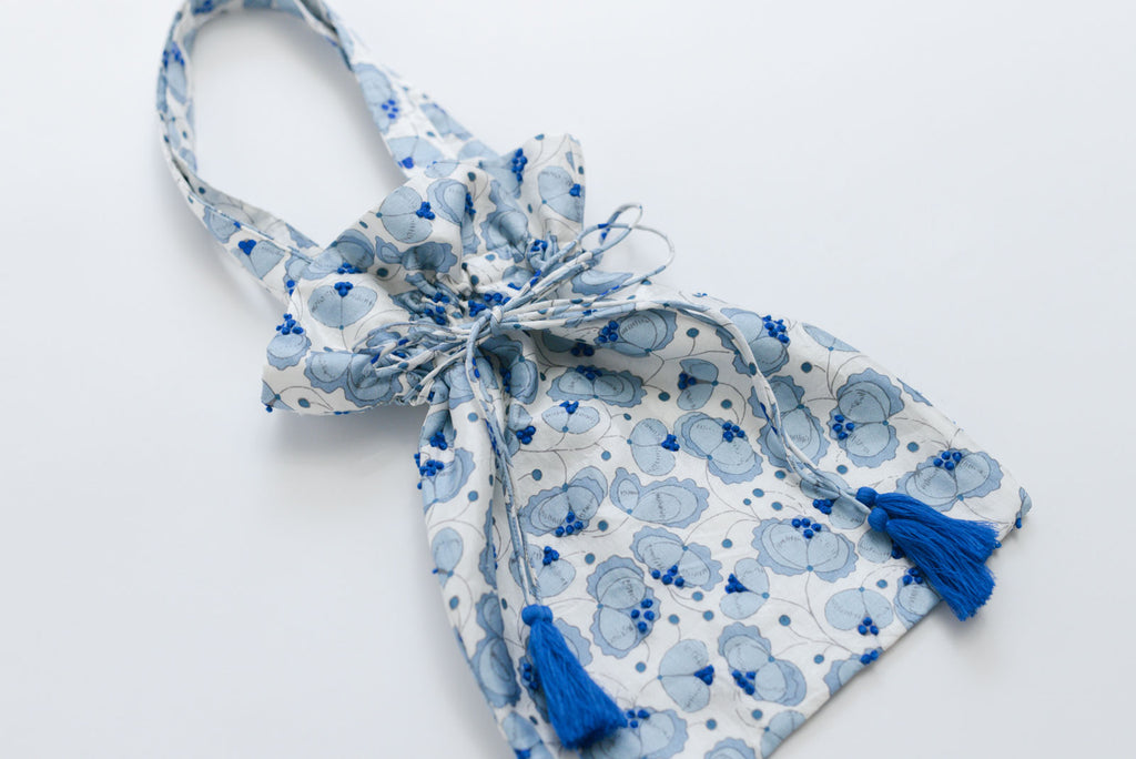 BUNON エンブロイダリードローストリングバッグ シルク