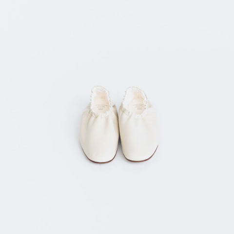 BEAUTIFUL SHOES BALLET SHOES