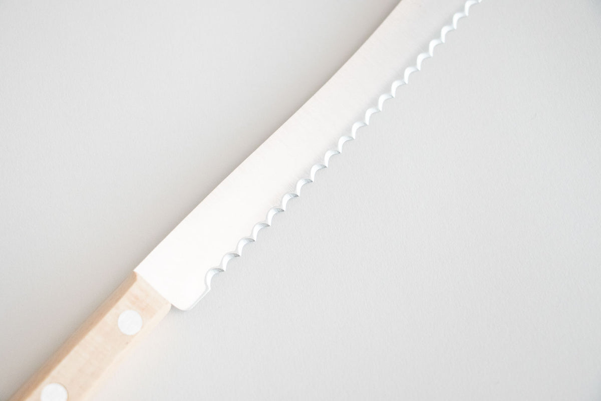 【純銀ハンドル】キングスパターンのブレッドナイフ 1970年 純銀ハンドル】キングスパターンのブレッドナイフ 1970年