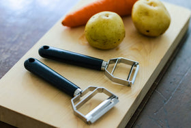 Deglon ジュリエンヌピーラー