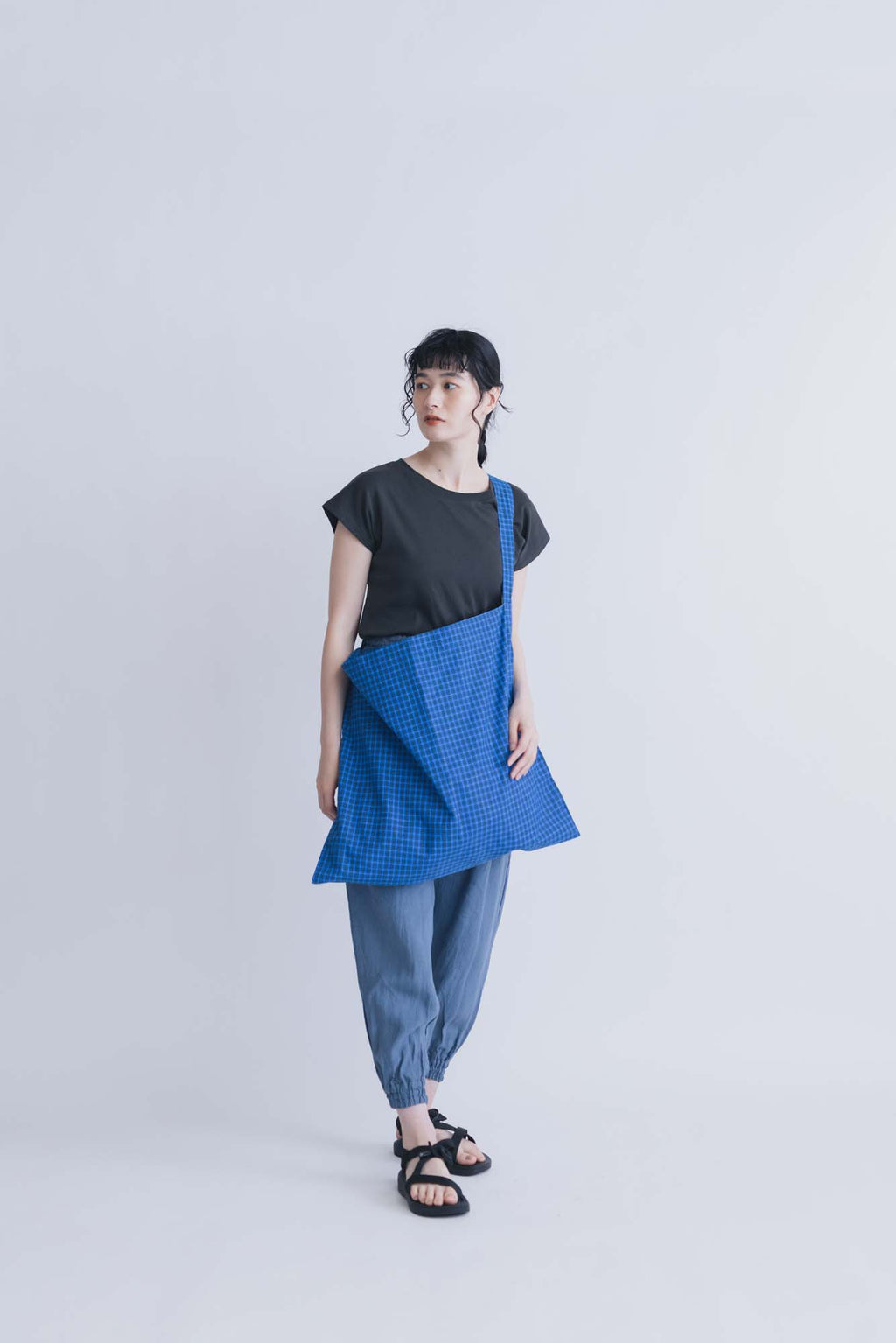 miiThaaii フェルベジショルダーバッグ(カラーアソート)