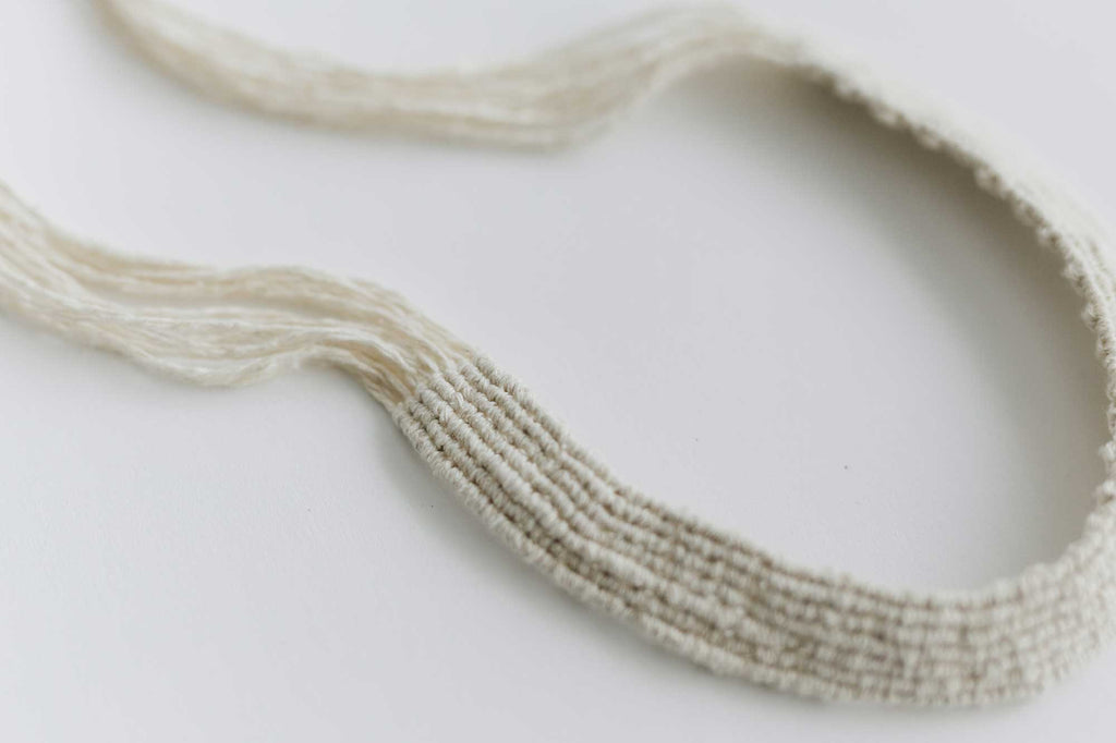 jitsu 糸首飾り/フリンジ 白