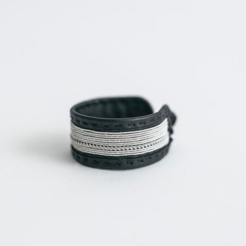 jitsu サーミブレスレット ブラック 2.5cm