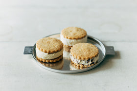 yumiko iihoshi porcelain アルミトレー ラウンド