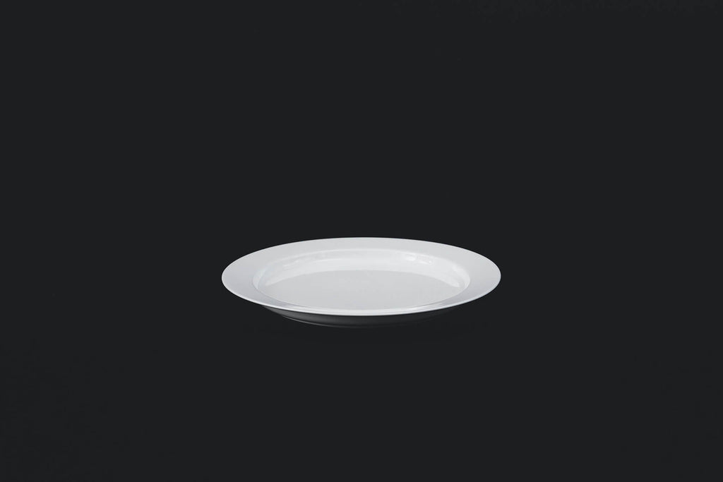 〈くらすこと別注〉yumiko iihoshi porcelain unjour plate ivory(つやあり)