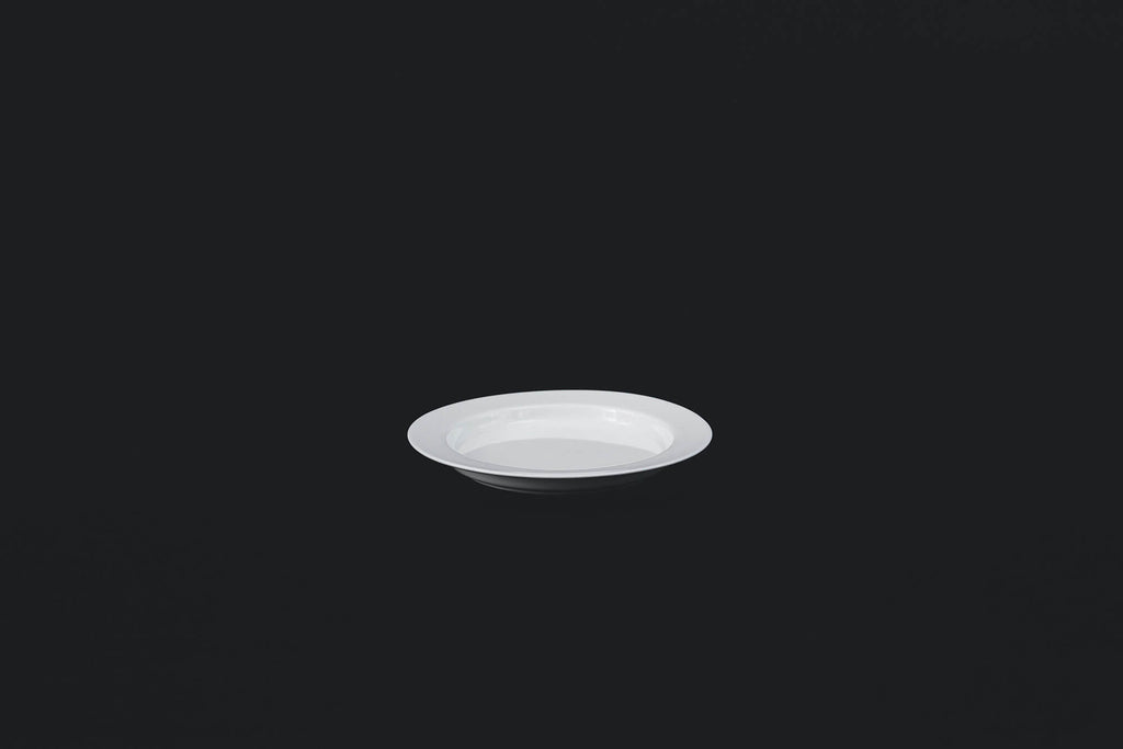 〈くらすこと別注〉yumiko iihoshi porcelain unjour plate ivory(つやあり)