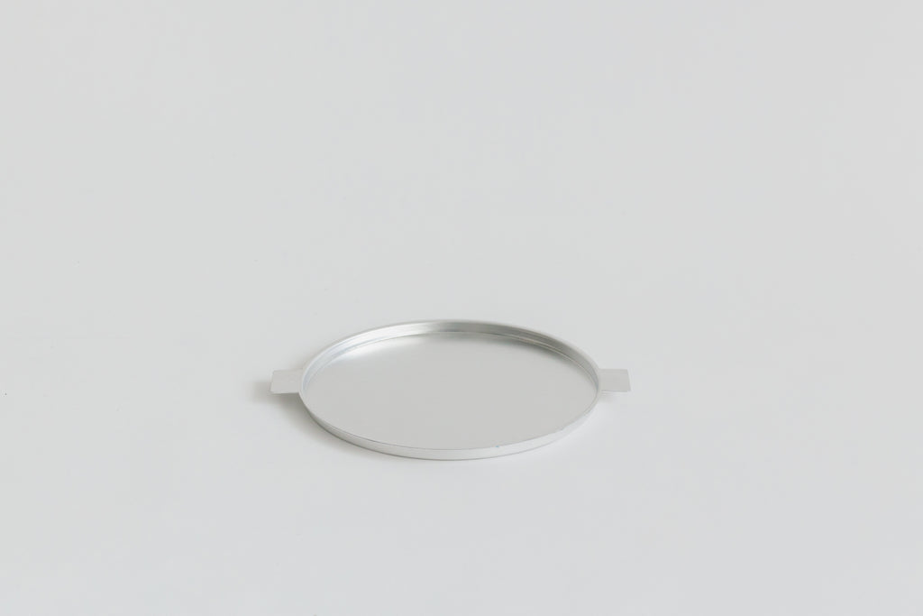 yumiko iihoshi porcelain アルミトレー ラウンド