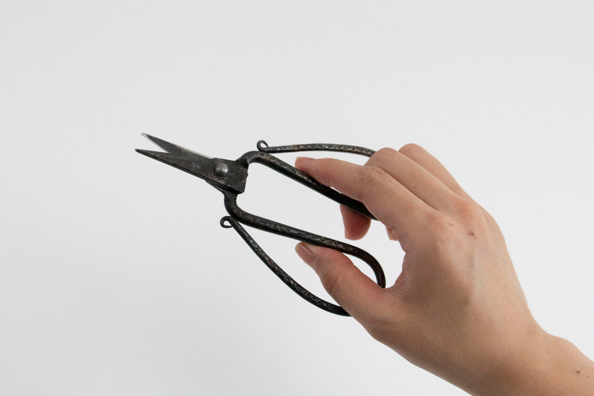 TAjiKA FLOWER SHEARS｜くらすこと オンラインストア