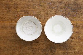 広川絵麻 5寸鉢 白 (高台なし)