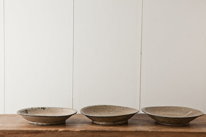 広川絵麻 6寸リム皿 黒