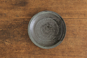 広川絵麻 7寸リム皿 黒