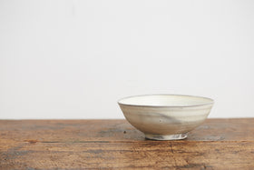 広川絵麻 5寸鉢 白(高台あり)