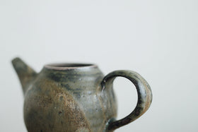 広川絵麻 ポット 黒