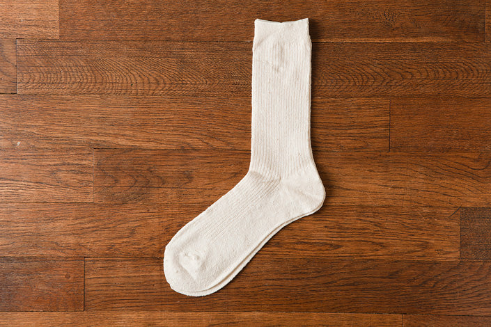 うさぎの会 絹くずまゆ重ねばき靴下