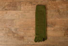 〈くらすこと別注〉うさぎの会の靴下 ウール5本指 重ねばきソックス カーキ