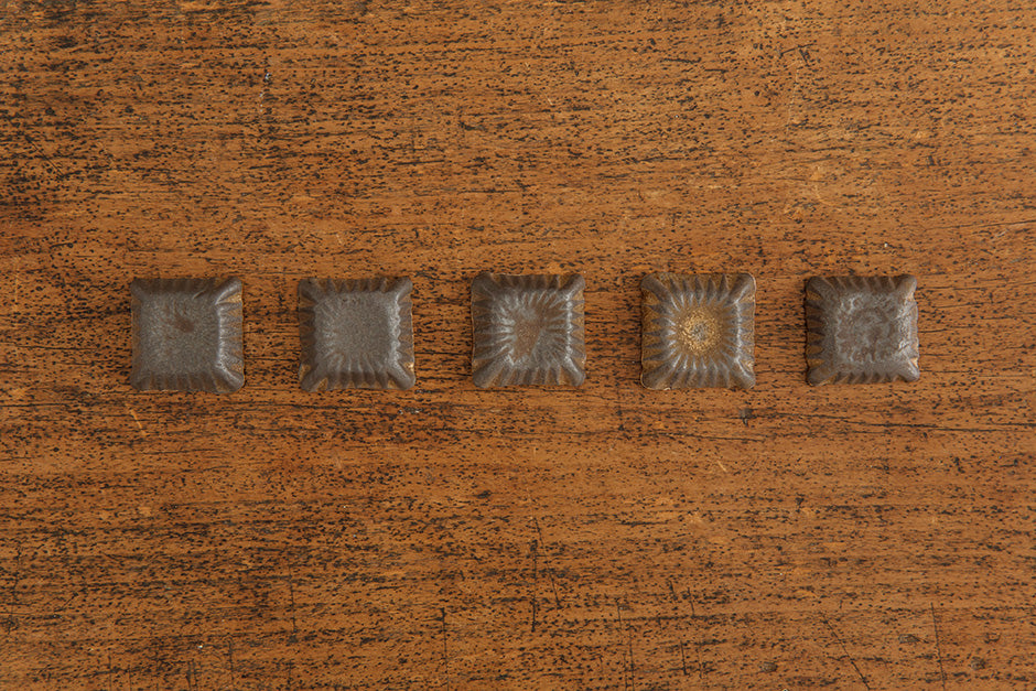 加藤かずみ 箸置き 正方形 ブラック